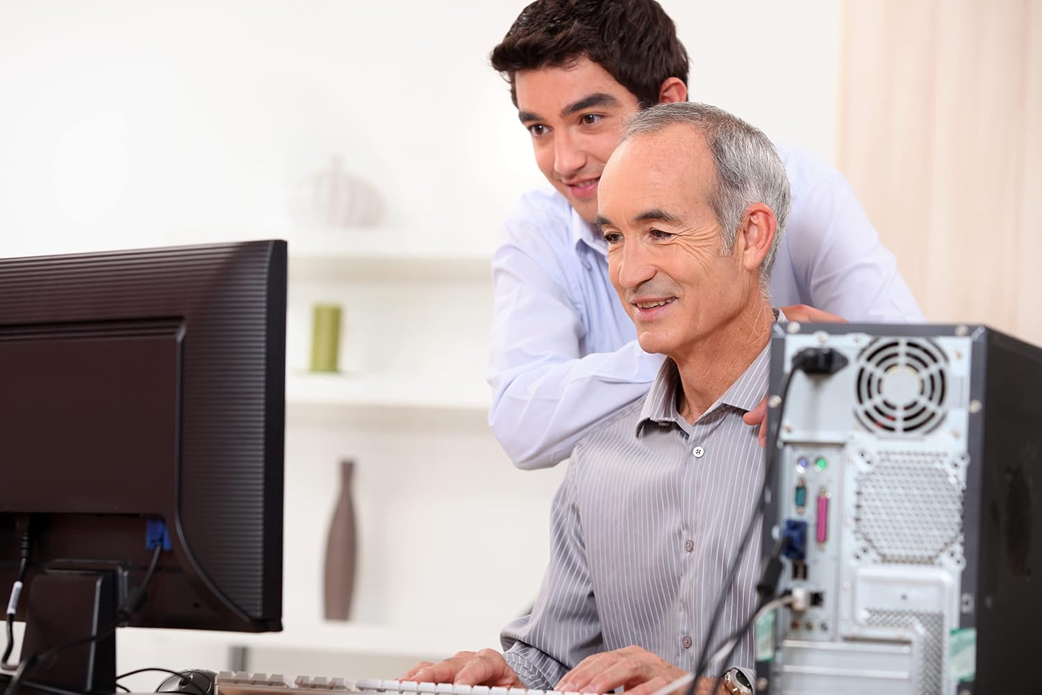 Professor Teaches Office 2019 & Windows 10 - Training Software for Microsoft Office & Windows 10 Includes Interactive Training for Word, Excel