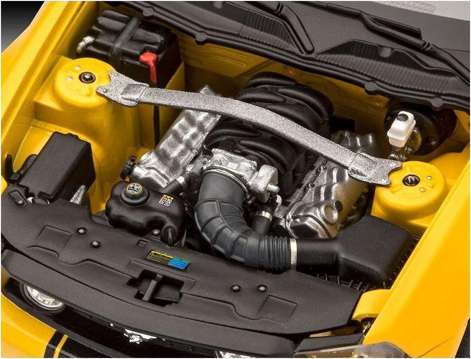 Revell 2010 Ford Mustang GT (RV07046)