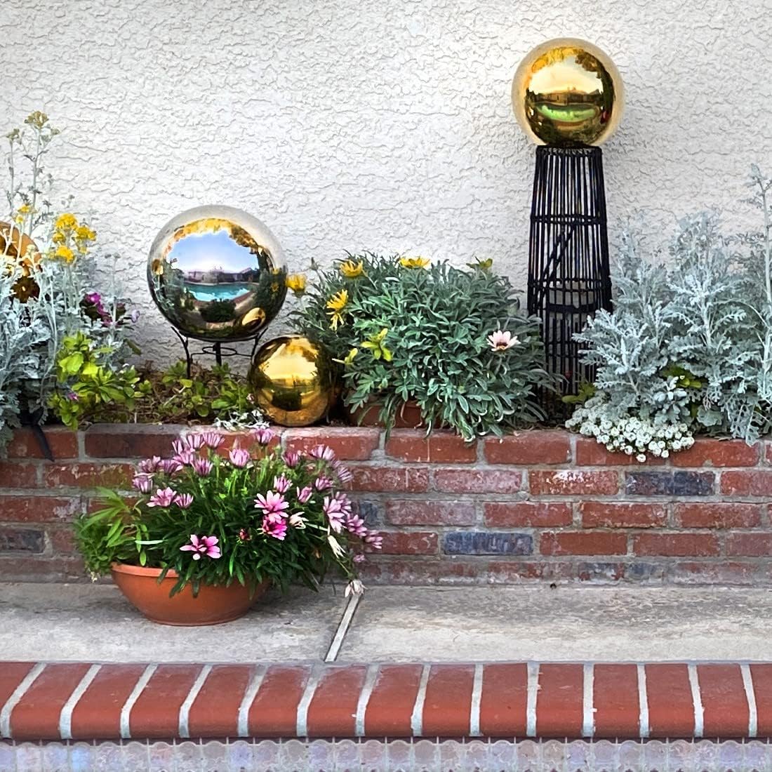 Lily's Home 10 inch Gazing Globe Mirror Ball in Silver Stainless Steel with a 9 inch Metal Stand