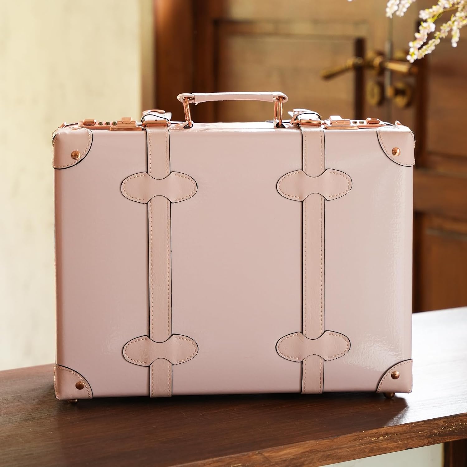 urecity Vintage and Cute Carry-on Overnight Case Non-wheeled Mini Leather Trunk Suitcase with Shoulder Strap