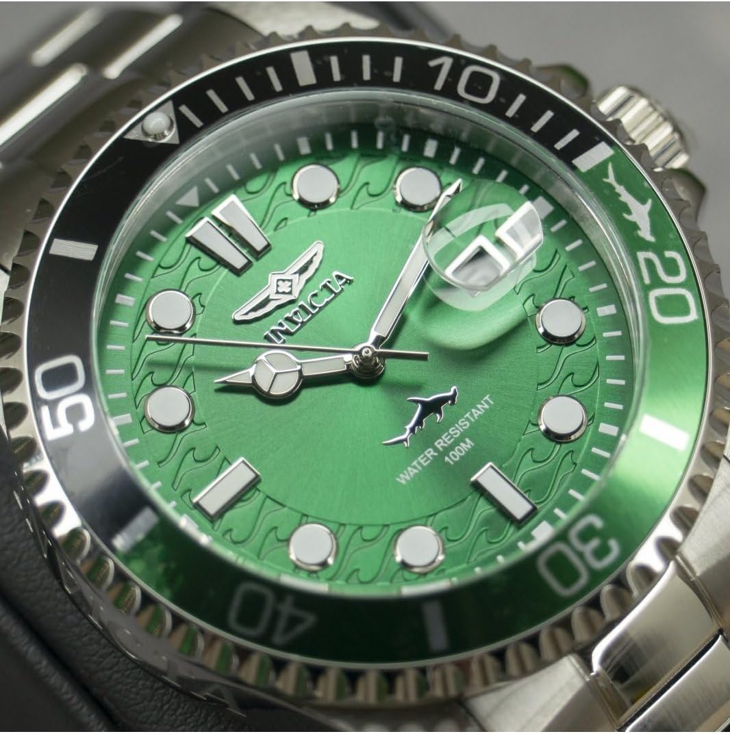Invicta Pro Diver Men 43mm Stainless Steel Steel Green dial PC32 Quartz