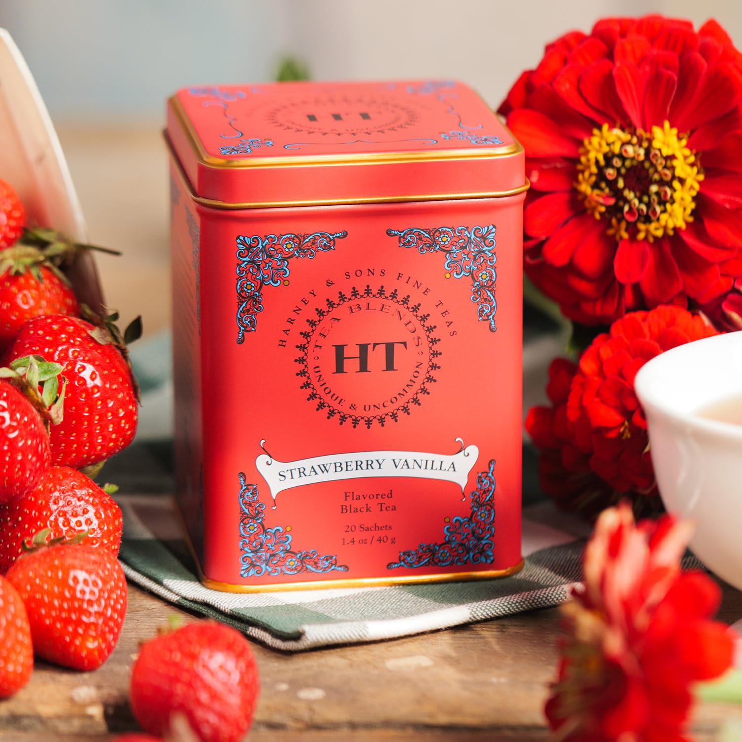 Harney & Sons HT Organic Supreme Green Tea, 20 Sachets, Tea Tin | Organic green tea with 20 sachets in a reusable tea tin. Caffeinated.