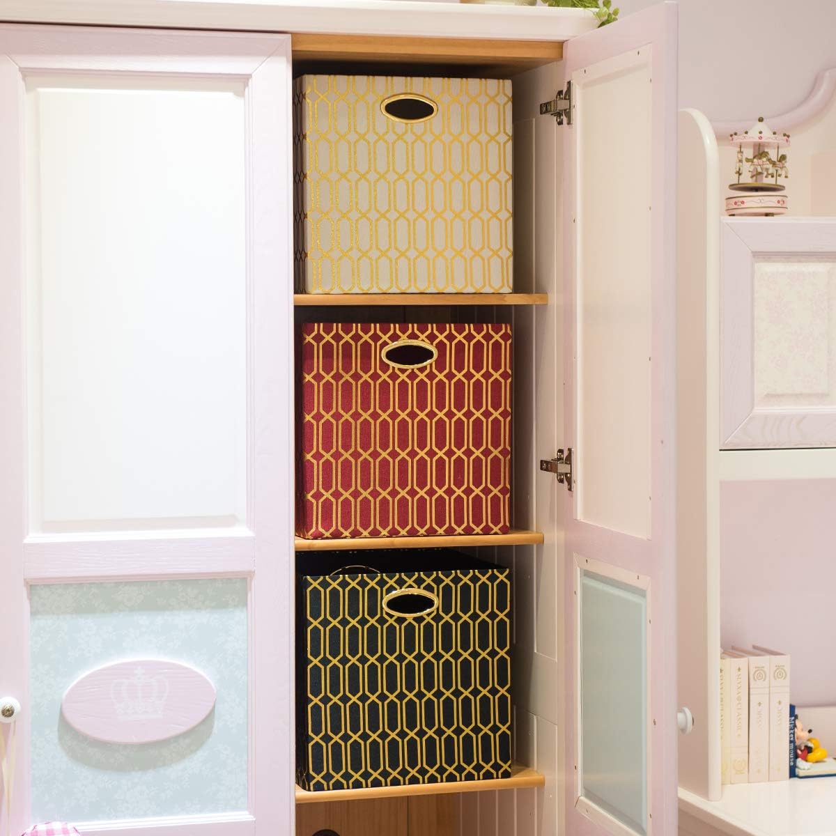 Posprica Storage Bins, Storage Cubes,13×13 Fabric Drawers Organizer Basket Boxes Containers (13×13×13/4pcs, Cream/gold geometry Pattern)