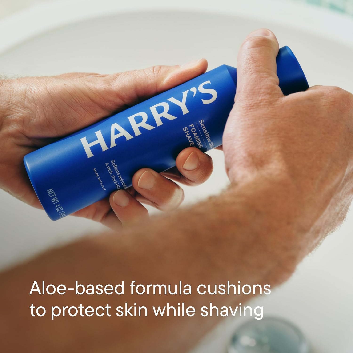 Harry's Original Shaving Kit for Men - Razor Handle, 3 Refills, Shave Gel