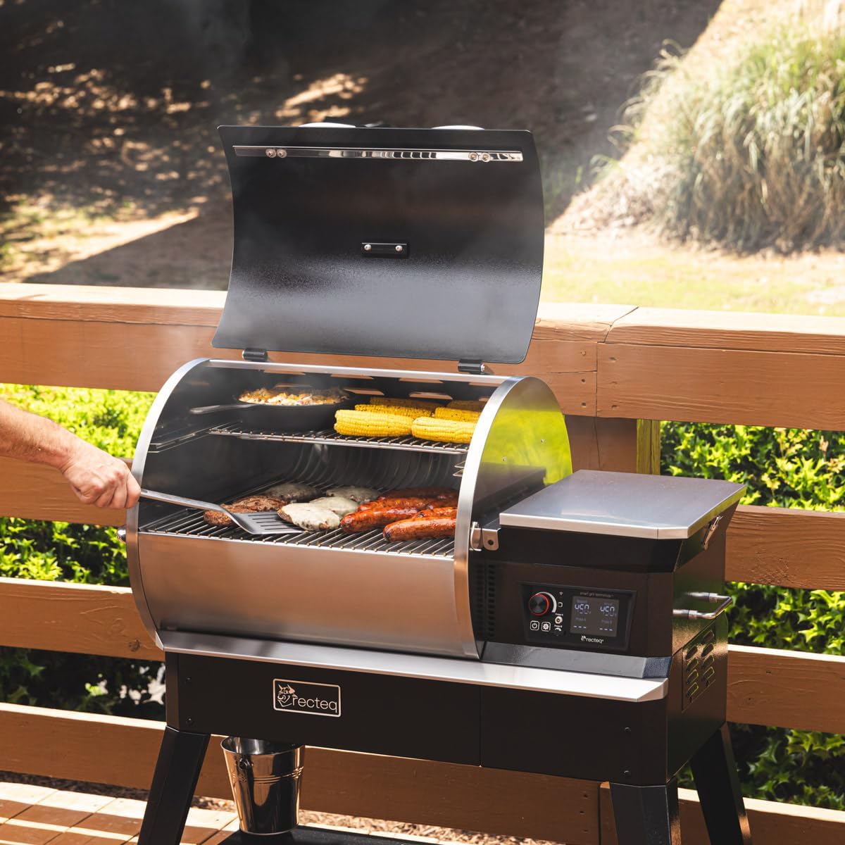 recteq Patio Legend 600 Pellet Smoker Grill with WiFi & App Connectivity, Outdoor Smokers Grills, Wood Pellet Grill, Temp Range 180° to 700+°