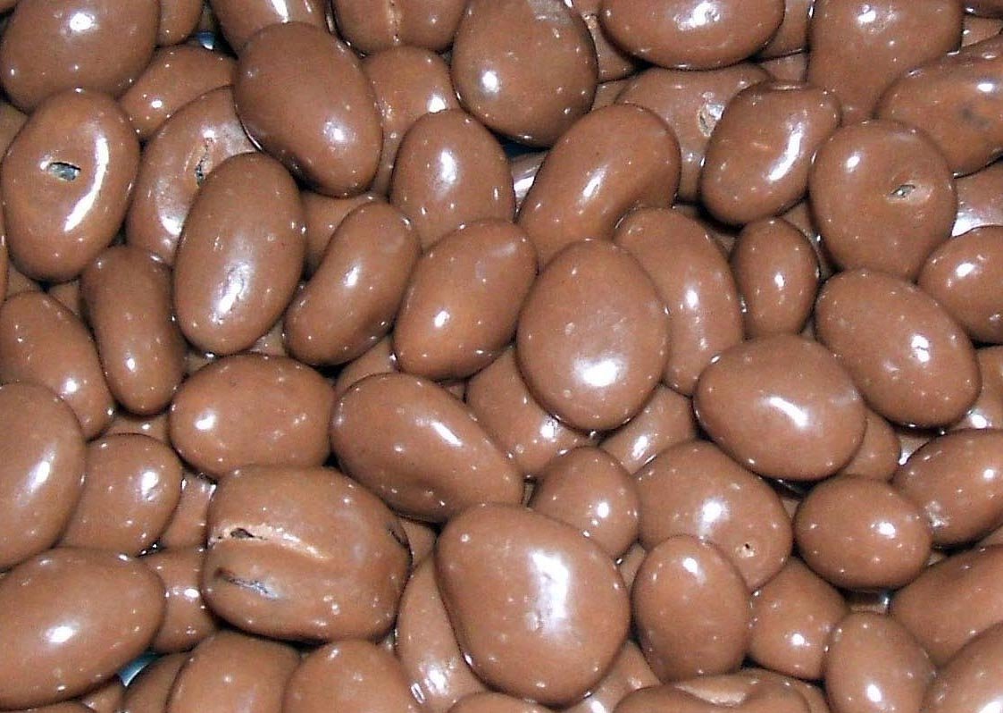 Bonnerex Chocolate Covered Raisins 1 Kilo Bag