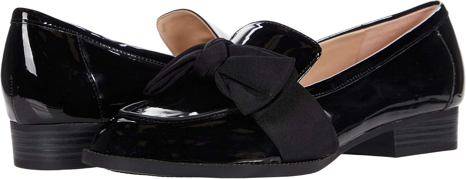 Bandolino Women's Lindio Loafer