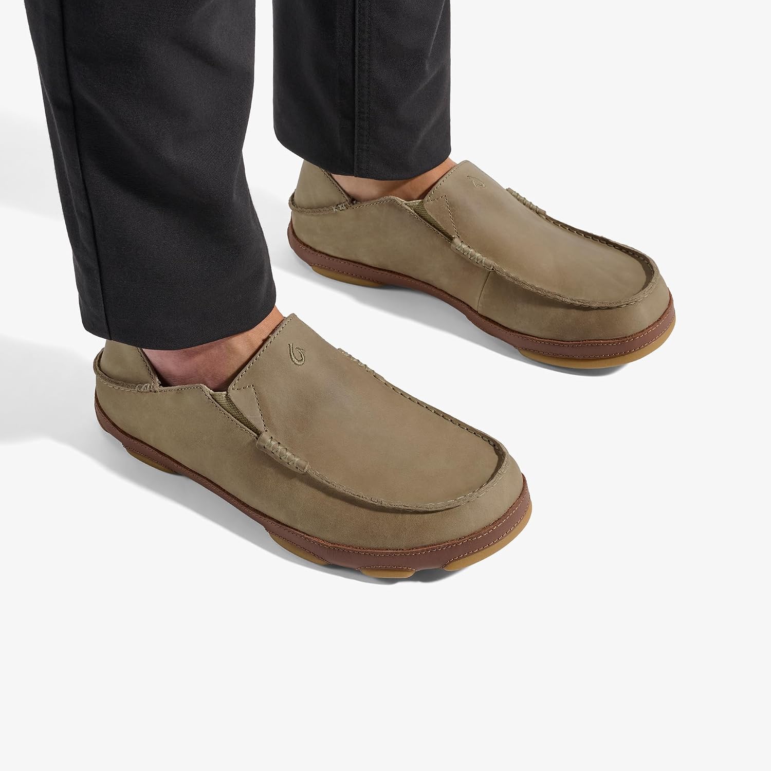 OluKai Moloa Men's Premium Leather Shoes, Easy Slip On & Off Design | Casual & Versatile Loafer, Drop-in Heel & Enhanced Traction