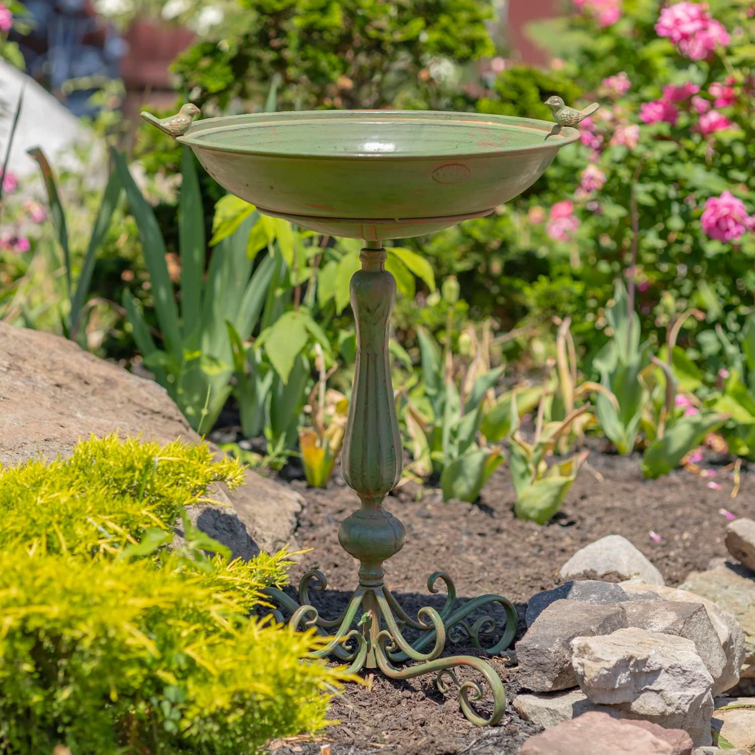 Zaer Ltd. Pedestal Style Birdbath (Blue)