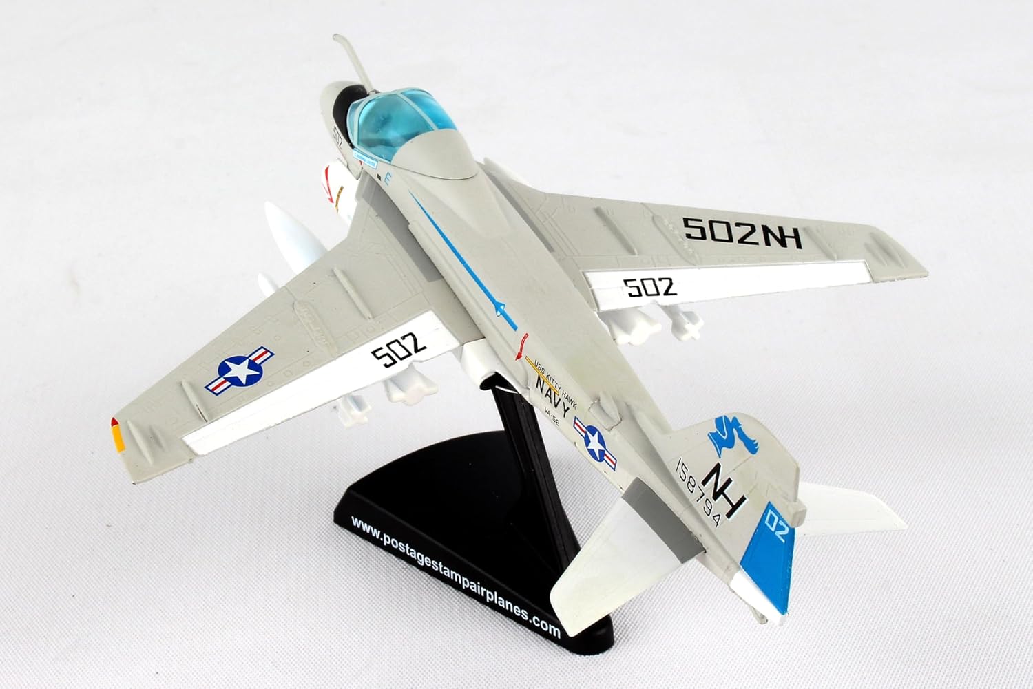 Daron Worldwide Trading Postage Stamp A-6 Intruder Va-52 Knightriders 1/14 Airplane Model