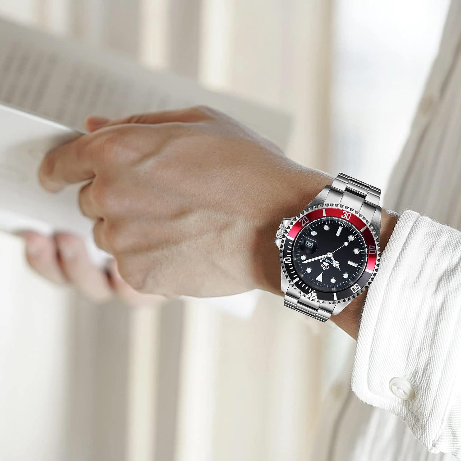 FANMIS Mens Luxury Watches Rotatable Bezel Sapphire Glass Luminous Hand Quartz Silver Tone Stainless Steel Watch