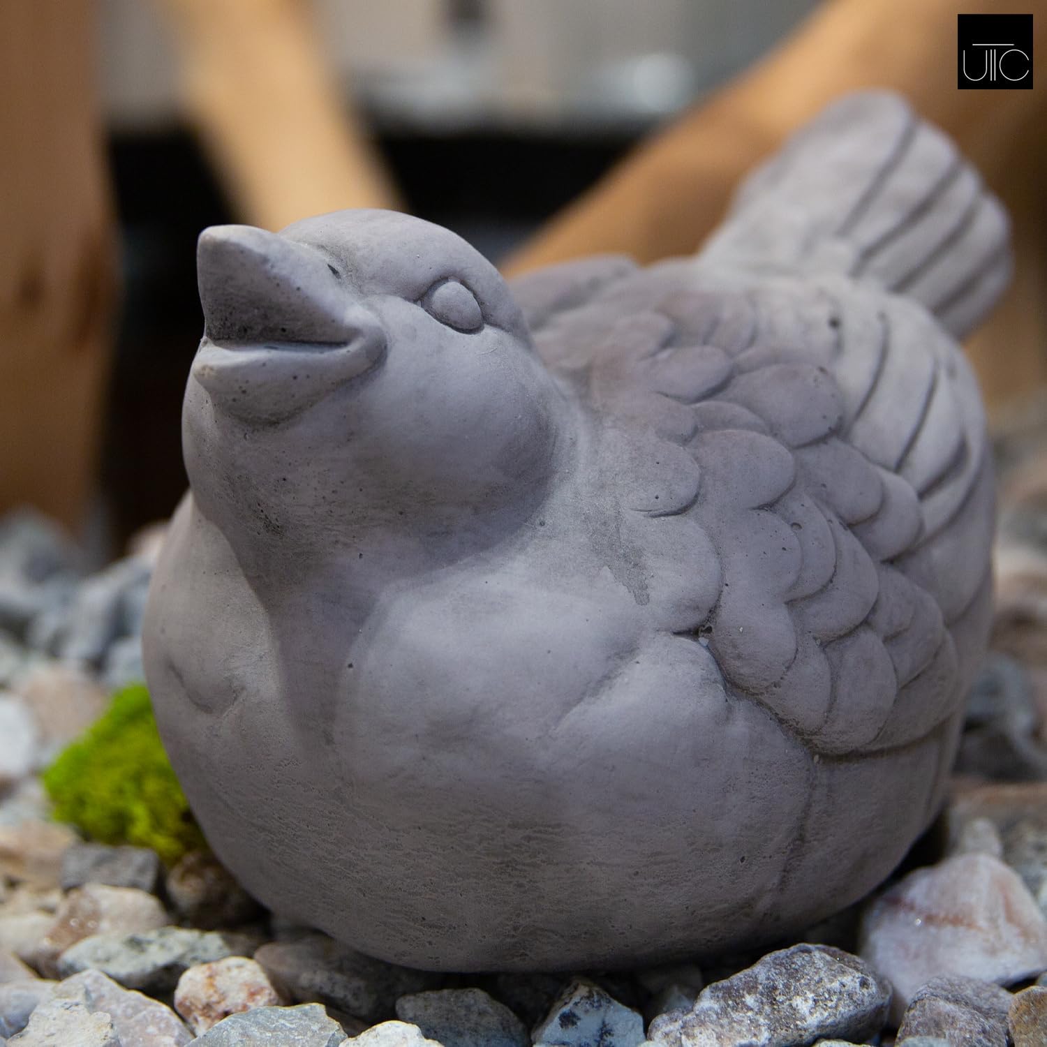 Small Cement Bird Statue, Gray Concrete Finish (8.25 X 5.25 X 6.25 In.) | Decorative Cement Bird Figurine With A Gray Concrete Finish, Ideal For Tables, Patios, Lawns, Yards, And Home Décor.
