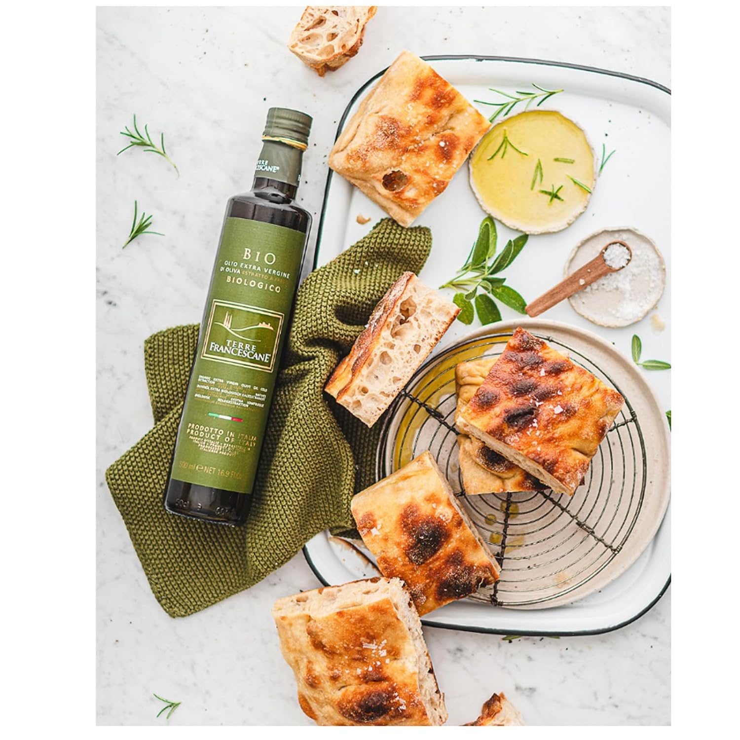 Terre Francescane Organic Extra Virgin Olive Oil from Umbria, Italy | Medium Robust Olive Oil 16.9 fl oz (500ml)