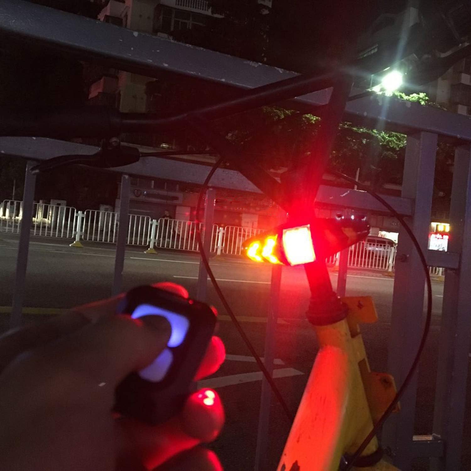 OTYTY Bike Tail Light with Turn Signals - USB Rechargeable, 100LM LED, IPX2 Waterproof, Remote Control