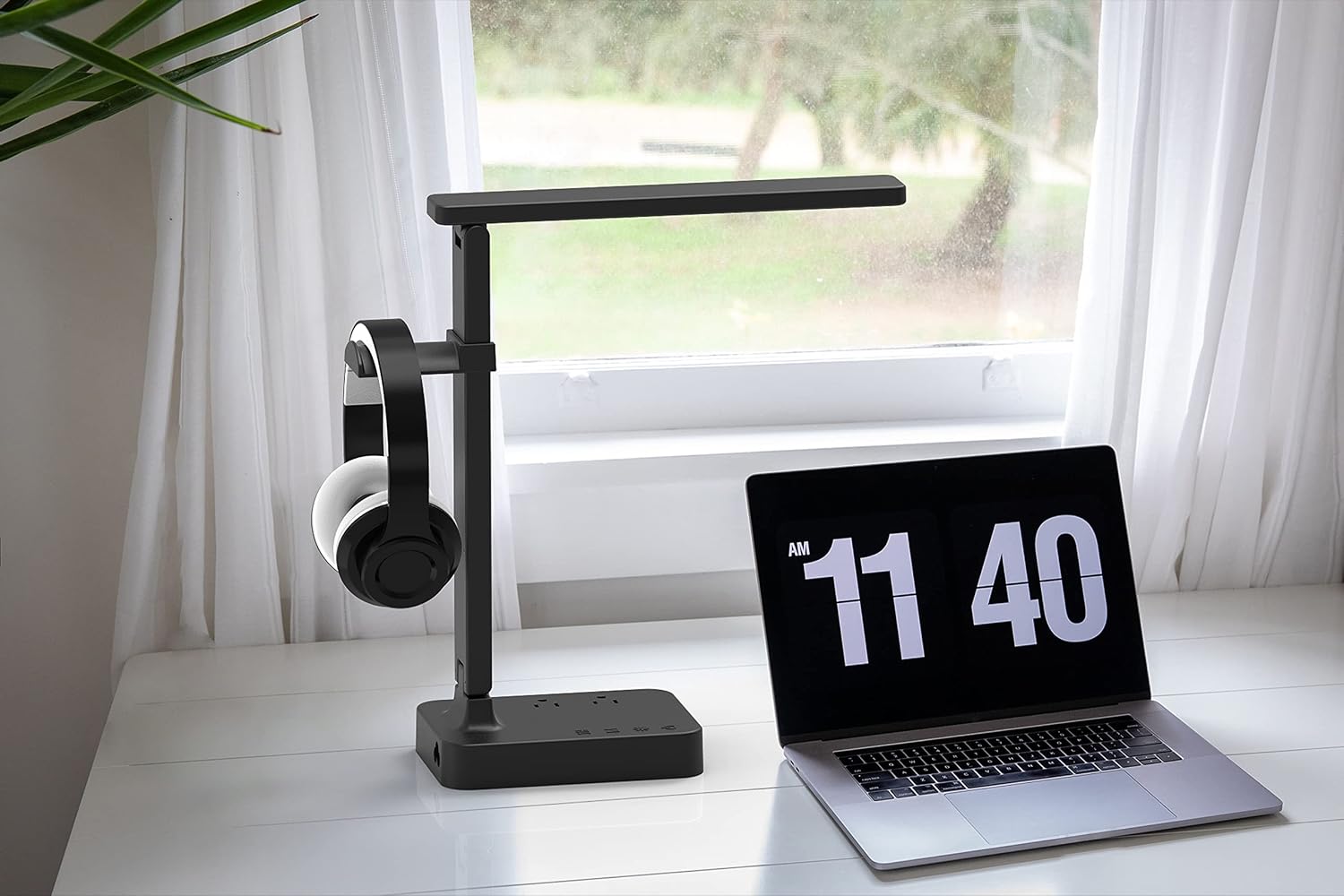 Drevet LED Desk Lamp for College Dorm Room, Desk Light with 1 USB Charging Port 2 AC Power Outlet, 3 Lighting Modes, 3 Level Brightness Touch Lamp