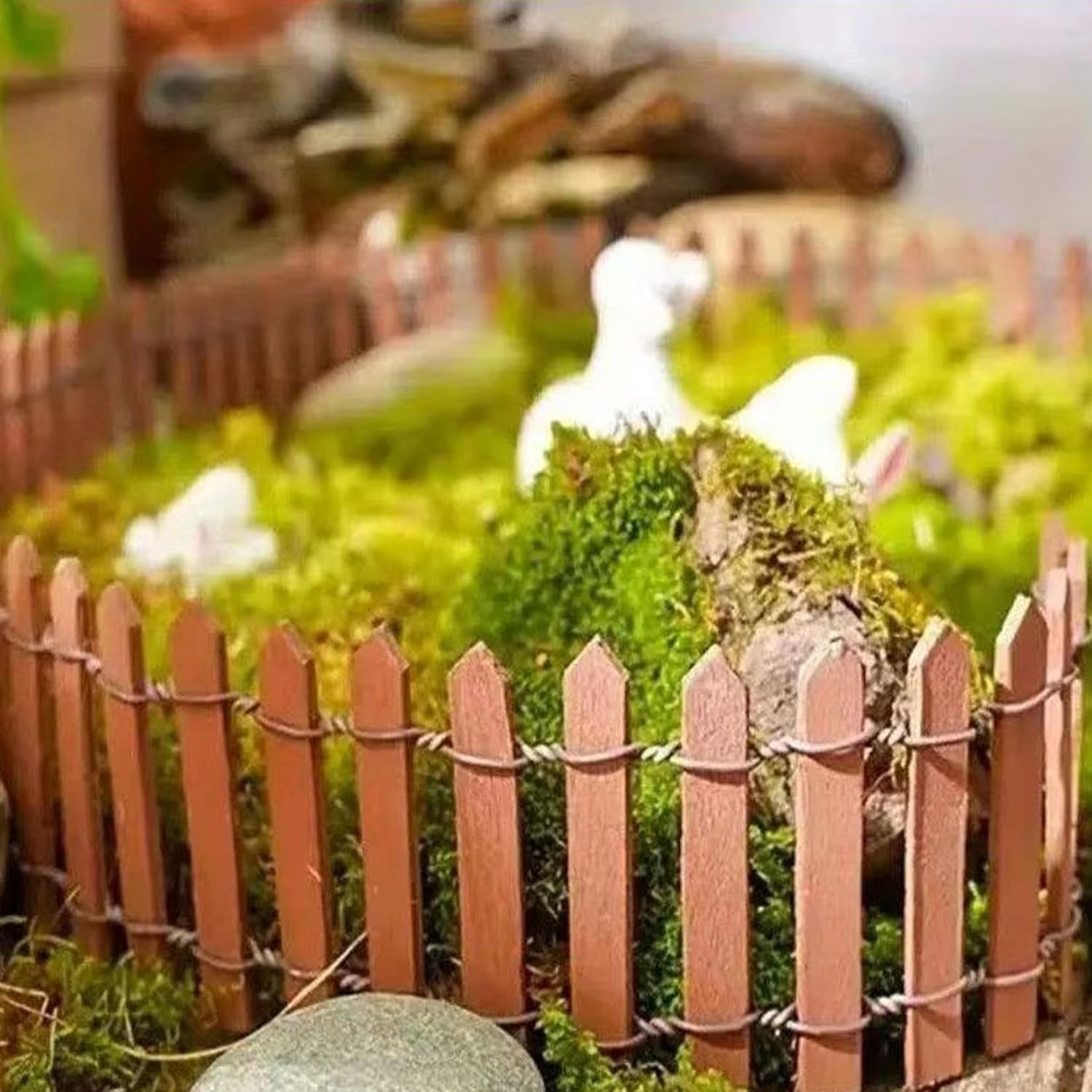Markeny 4 Pack 35.4 Inche Long Fairy Garden Fence, White Wood Picket Fence, Decorative Fence for Miniature Garden, Fairy Garden Ornaments