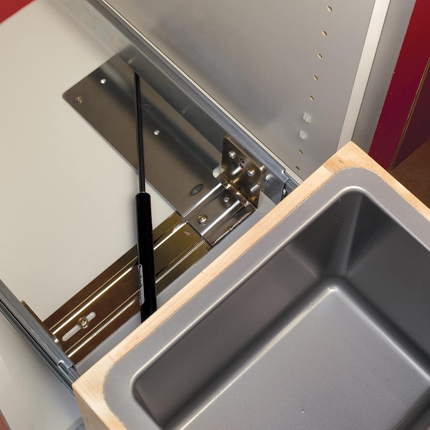 Rev-A-Shelf 35 Qt Bottom Mount Single Pullout Under Cabinet Kitchen Trash Cans for Base Cabinets, 150 Pound Rated Full-Extension Slides, Min Opening Width of 11.5", Silver, 4WCBM-15DM-1