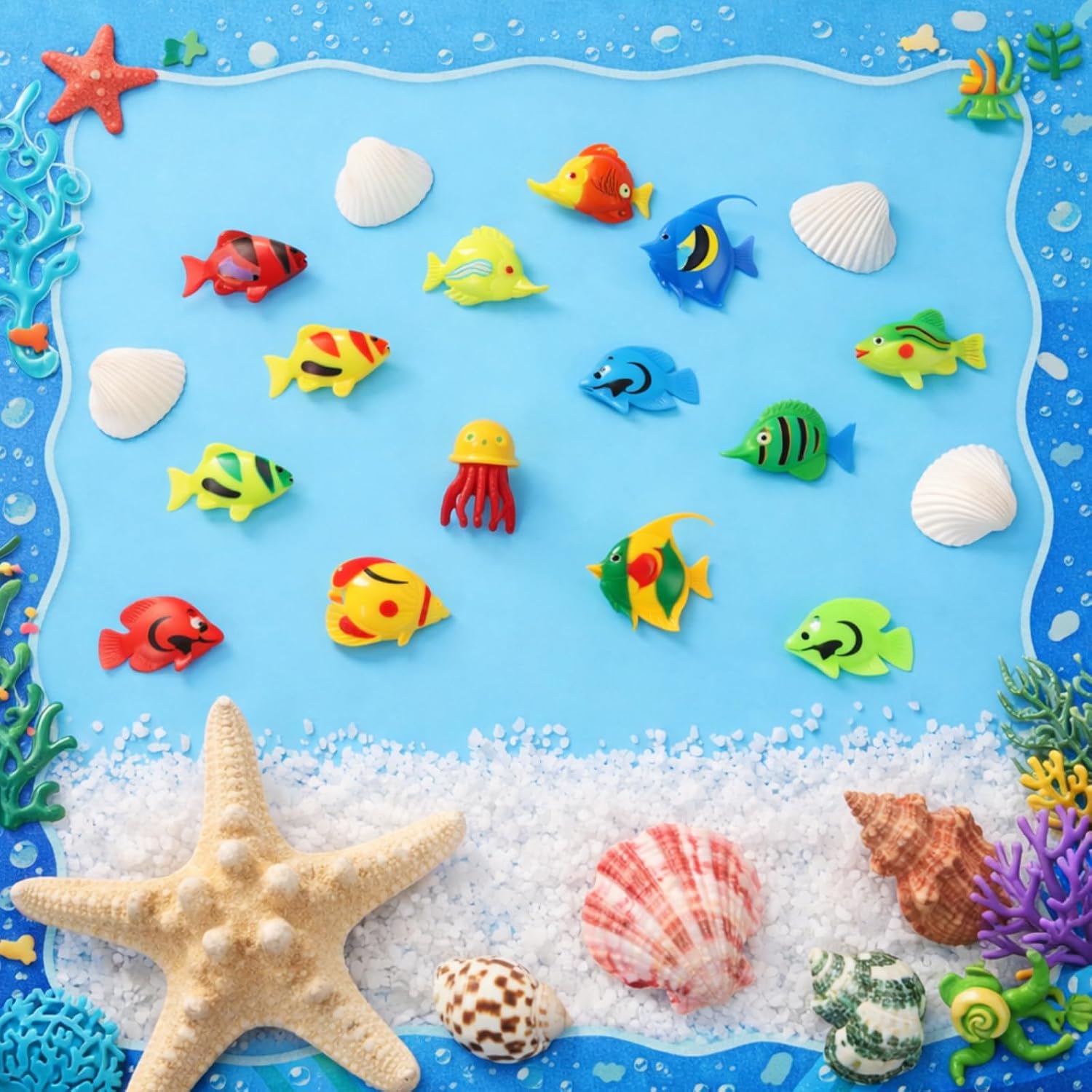 Weewooday 20 Pcs Artificial Moving Fishes Plastic, Random Fish