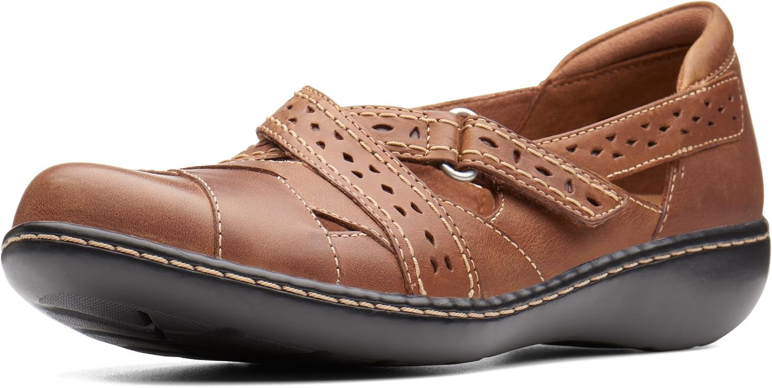 Clarks Women's Ashland Spin Q