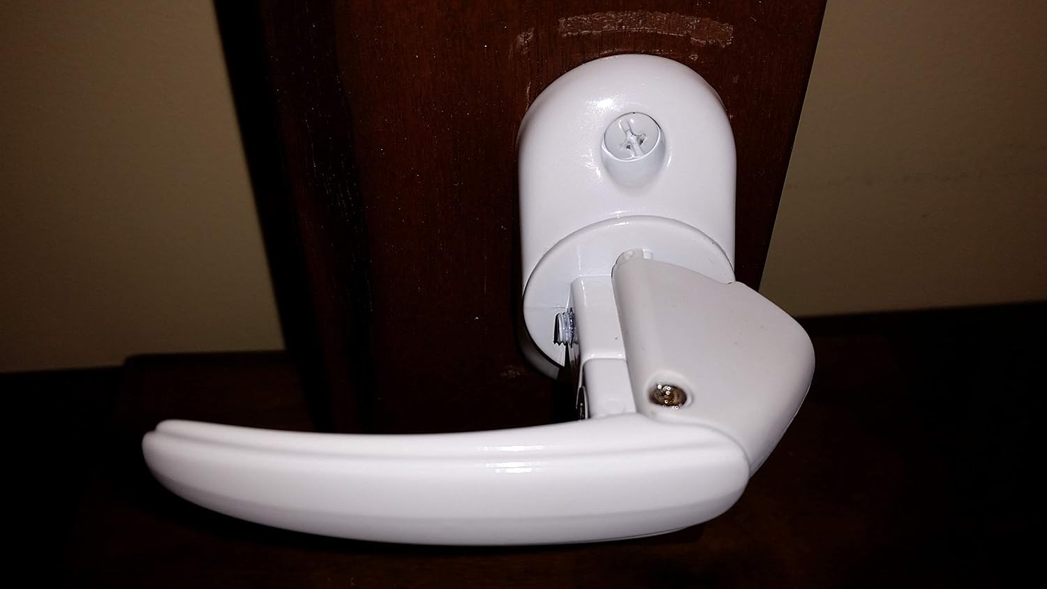Inside Handle Storm Door Latch White Turn Handle Only