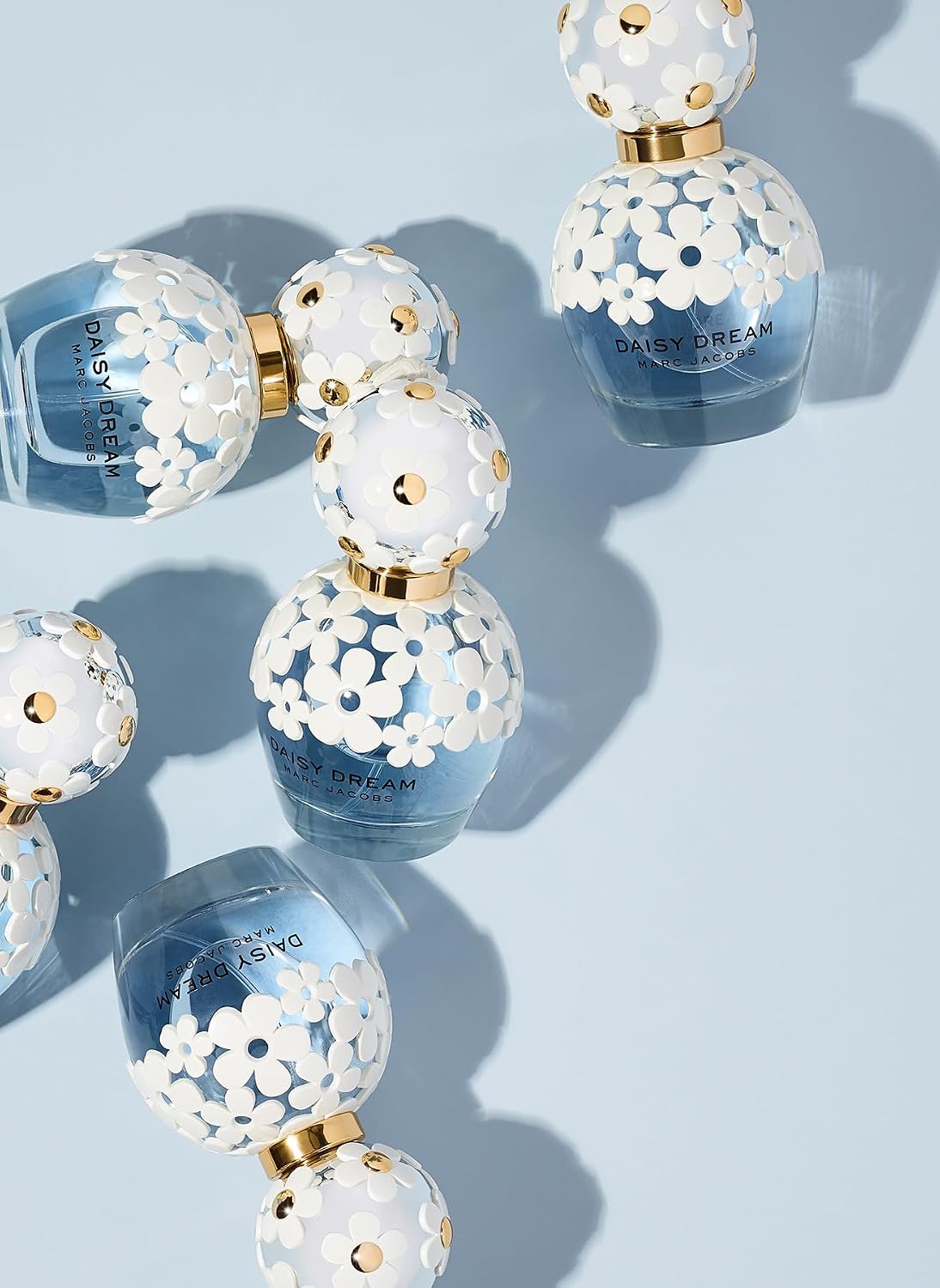 Marc Jacobs Daisy Dream Eau de Toilette – Floral Women's Perfume – With Notes of Blackberry, Jasmine, Lychee & White Woods