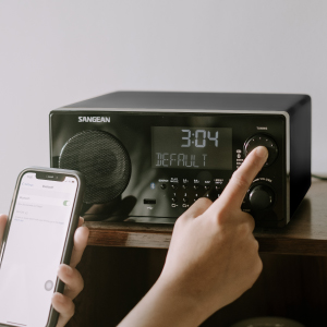 SANGEAN WR-22 Tabletop Bluetooth Radio 3-Inch 7W Full Range Speaker With Enlarged Magnet