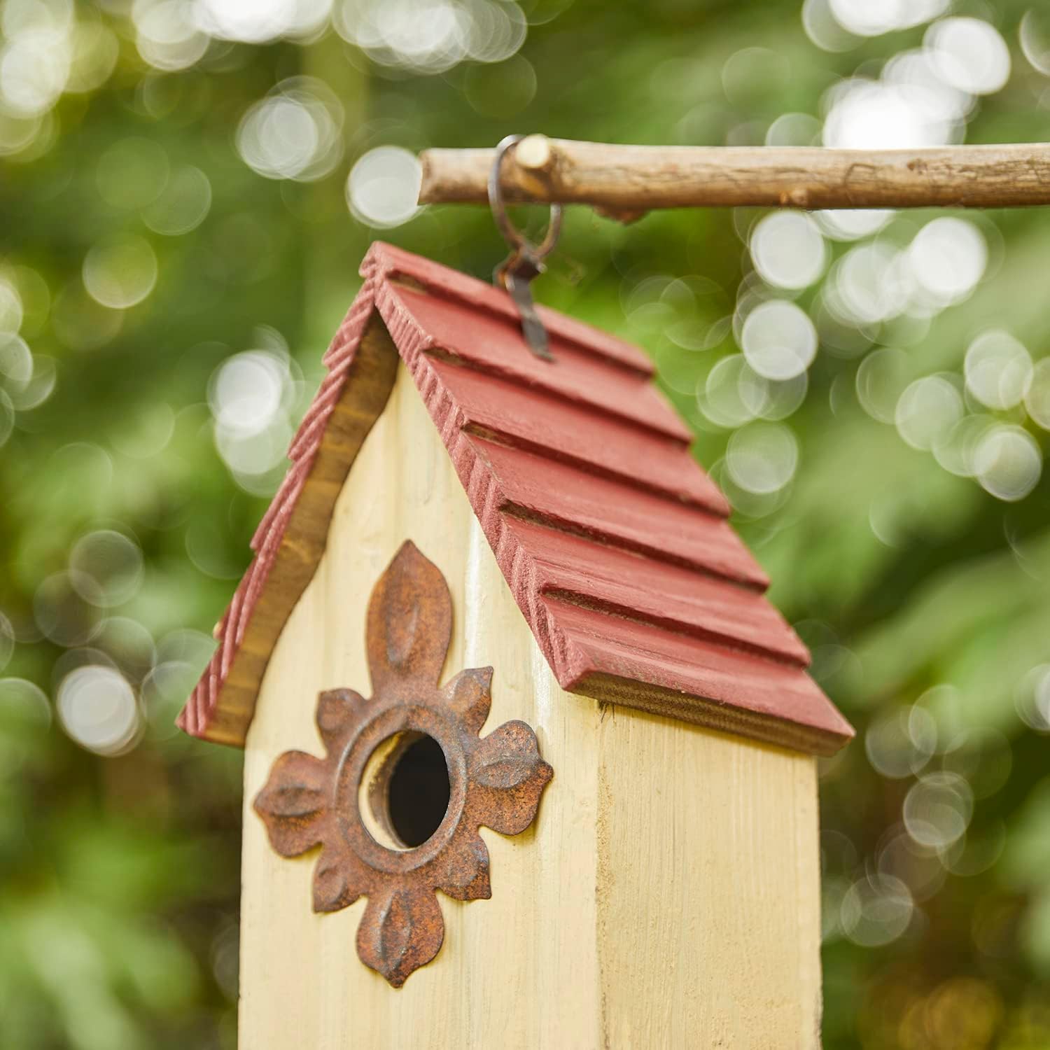 Glitzhome 14" H Hanging Distressed Wooden Church Birdhouse Garden Decor