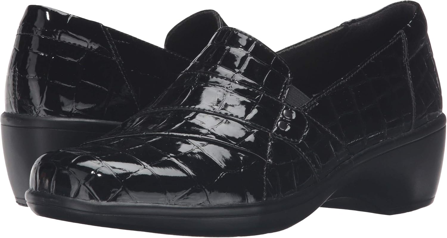 Clarks Womens May MarigoldSlip-On Loafer