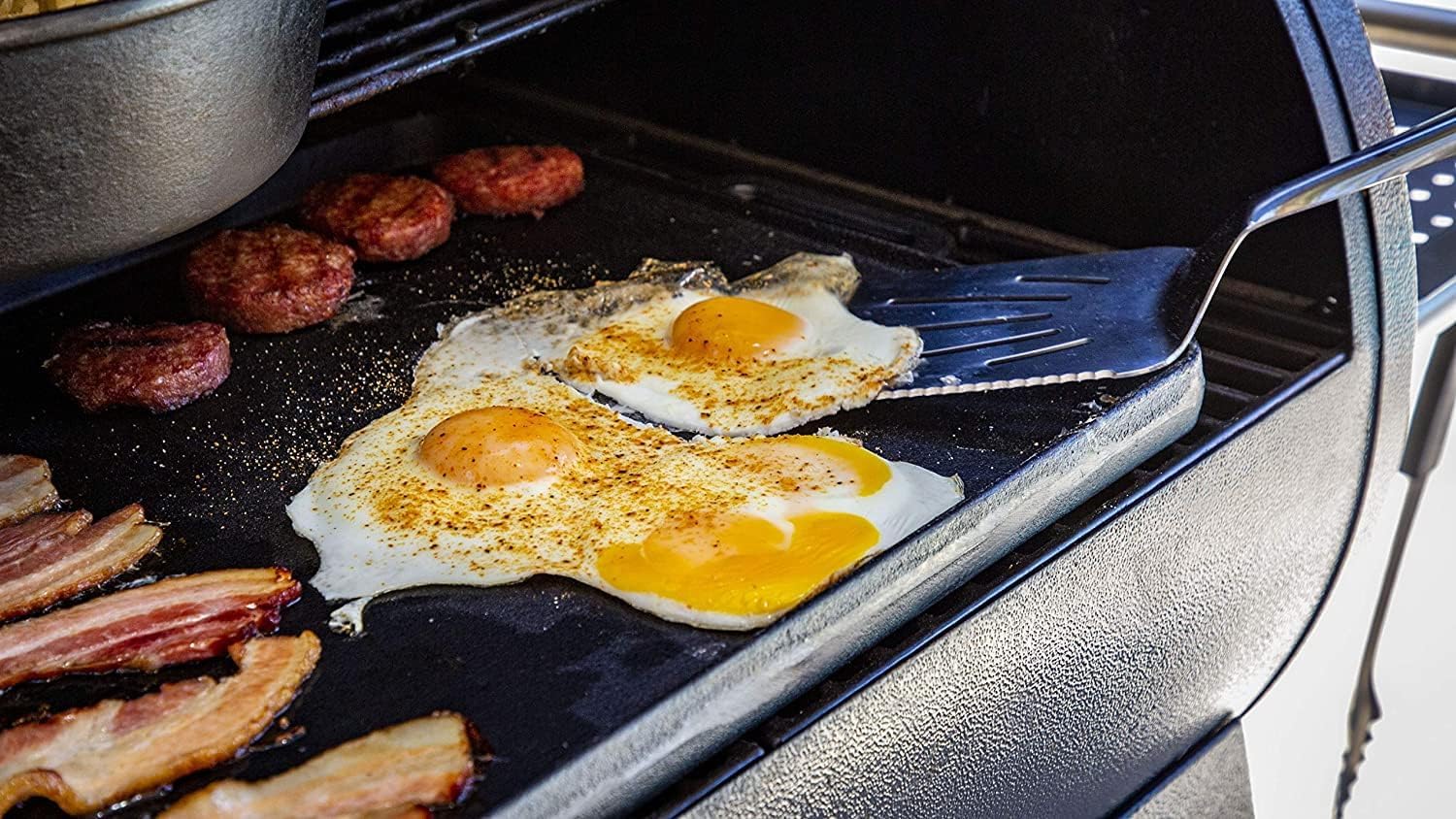 Bene Casa Reversible Cast-Iron Griddle | 20"x9"x1.5" Double Burner Pan | Flat & Ridged Surfaces for Versatile Cooking | Ideal for Stovetop, Oven