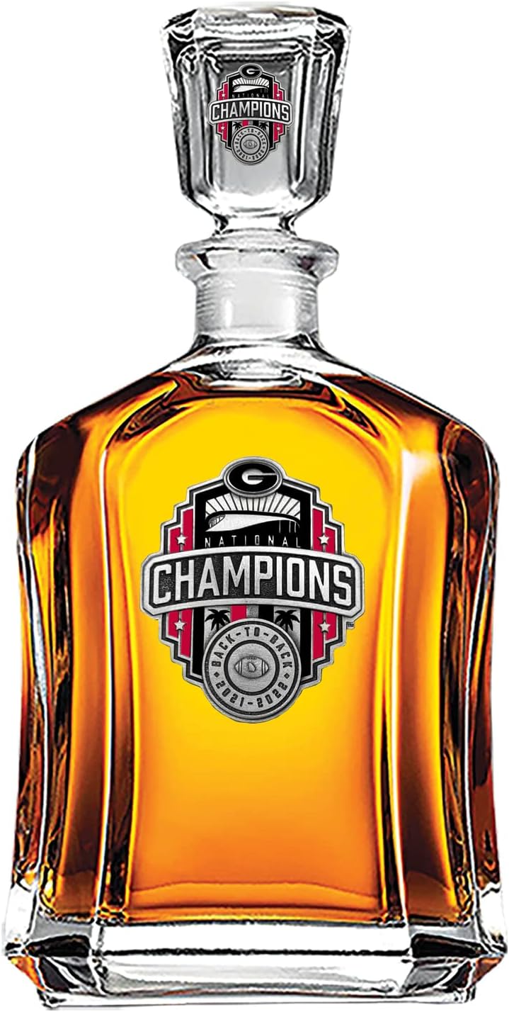 Marines Decanter – Eagle Globe & Anchor | 24 OZ Whiskey Decanter for Liquor with Airtight Stopper | Expertly Crafted Pewter Glass Clear