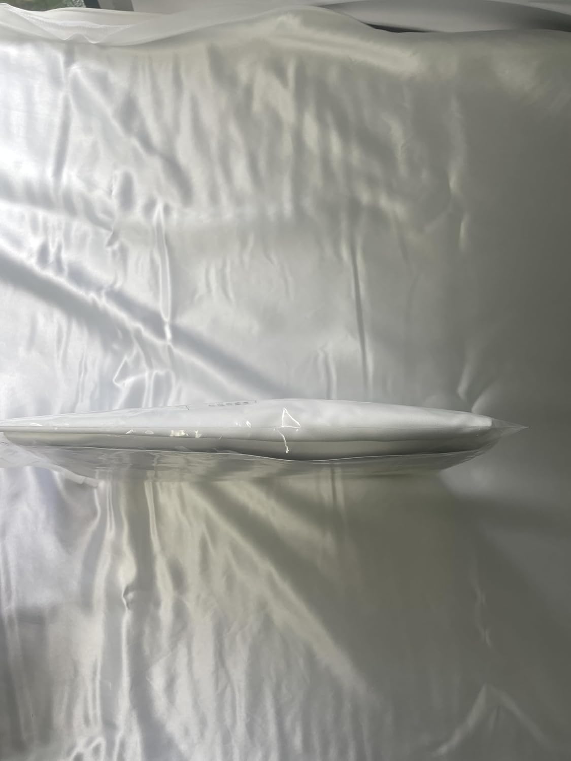 Honeydew Queen Side Pillow Case - Fits The Scrumptious and Essence Curved Pillows for Side Sleeping - Comfortable and Soft Cooling Viscose Made from