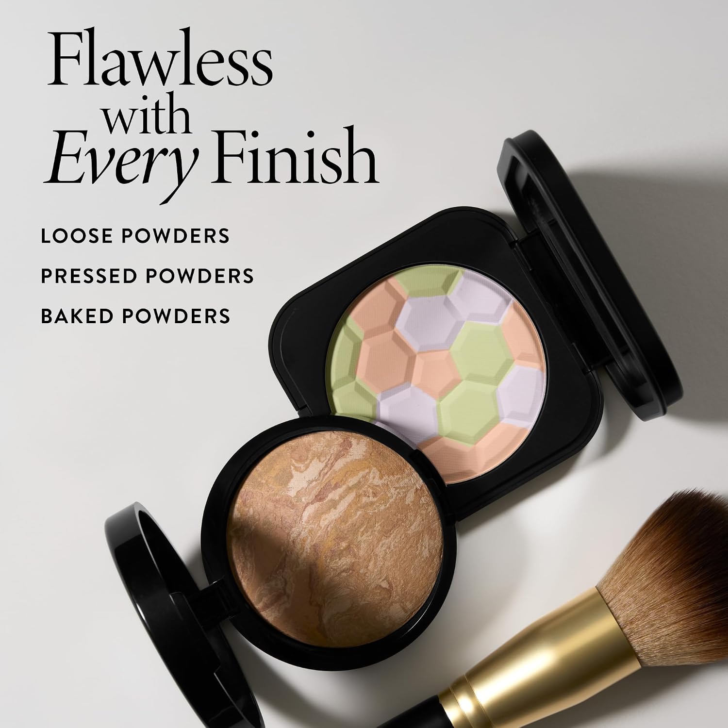 LAURA GELLER NEW YORK Makeup Brushes - Retractable Angled Kabuki Brush