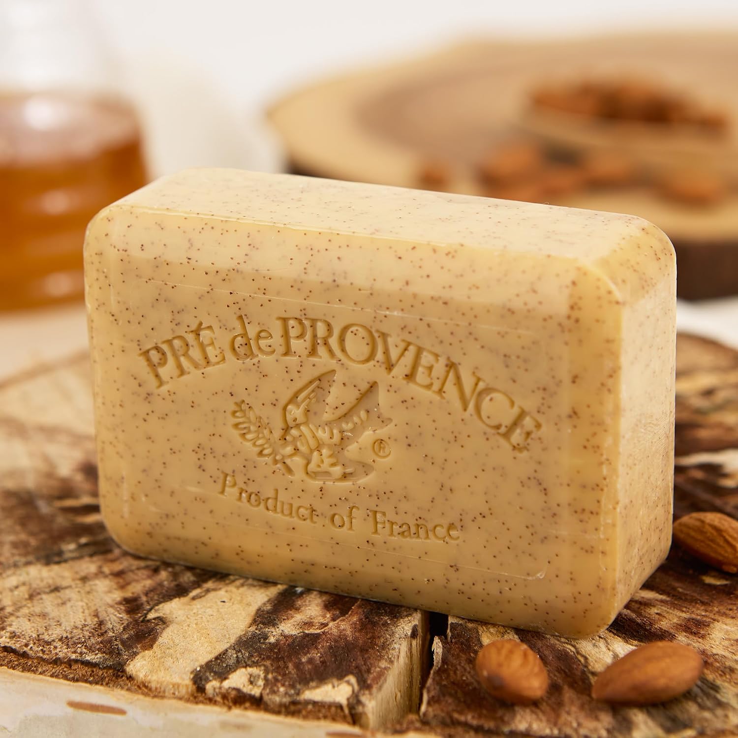 Pre de Provence Artisanal Soap Bar, Enriched with Organic Shea Butter, Natural French Skincare, Quad Milled for Rich Smooth Lather, 8.8 Ounce, Ocean Air