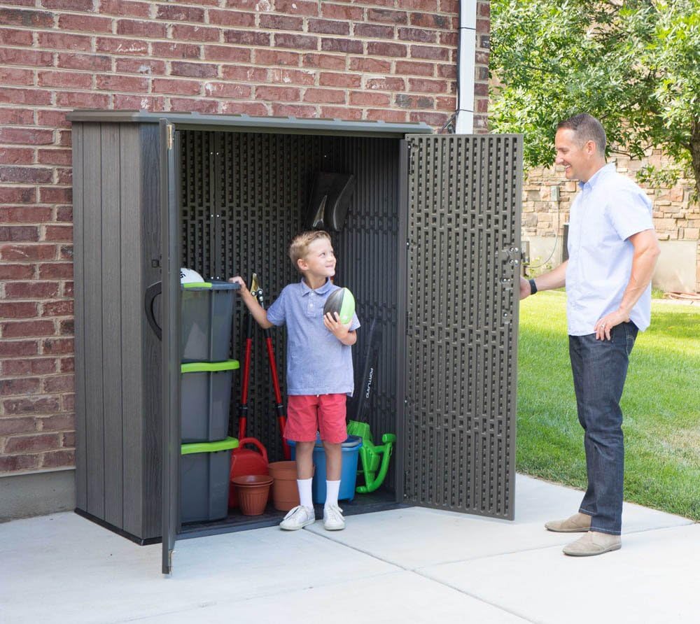 LIFETIME Outdoor Storage Box, 150 Gallon