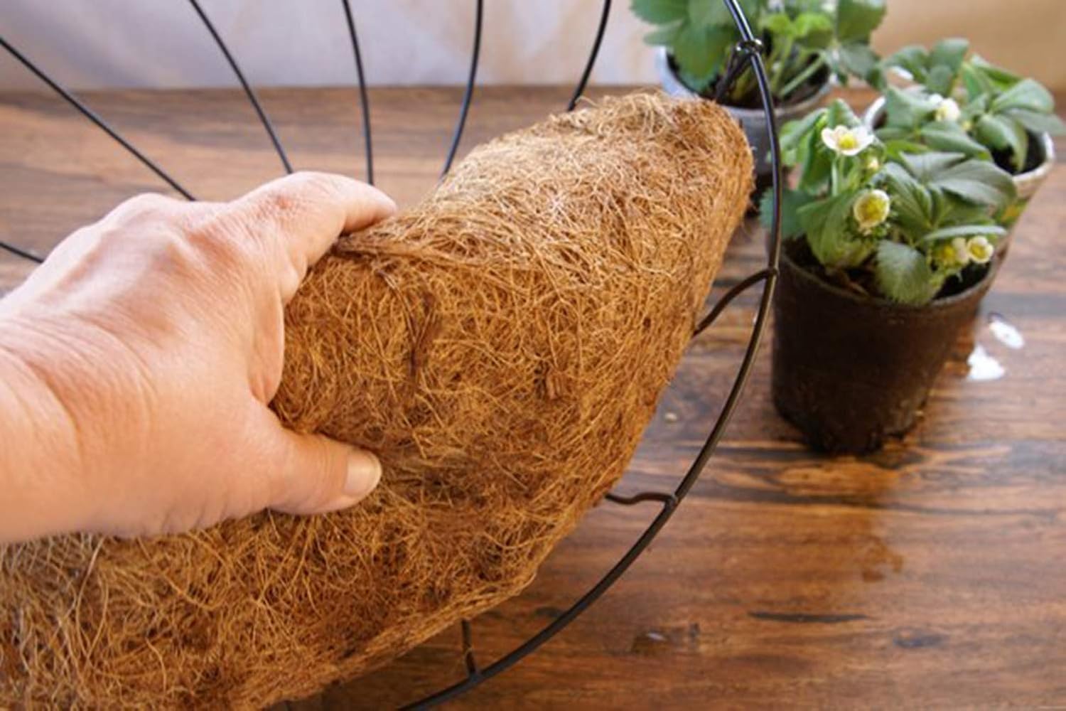16 Inch Coco Liner for Planters, 2PCS Round Replacement Plant Basket Liner, Coco Fiber for Hanging Basket
