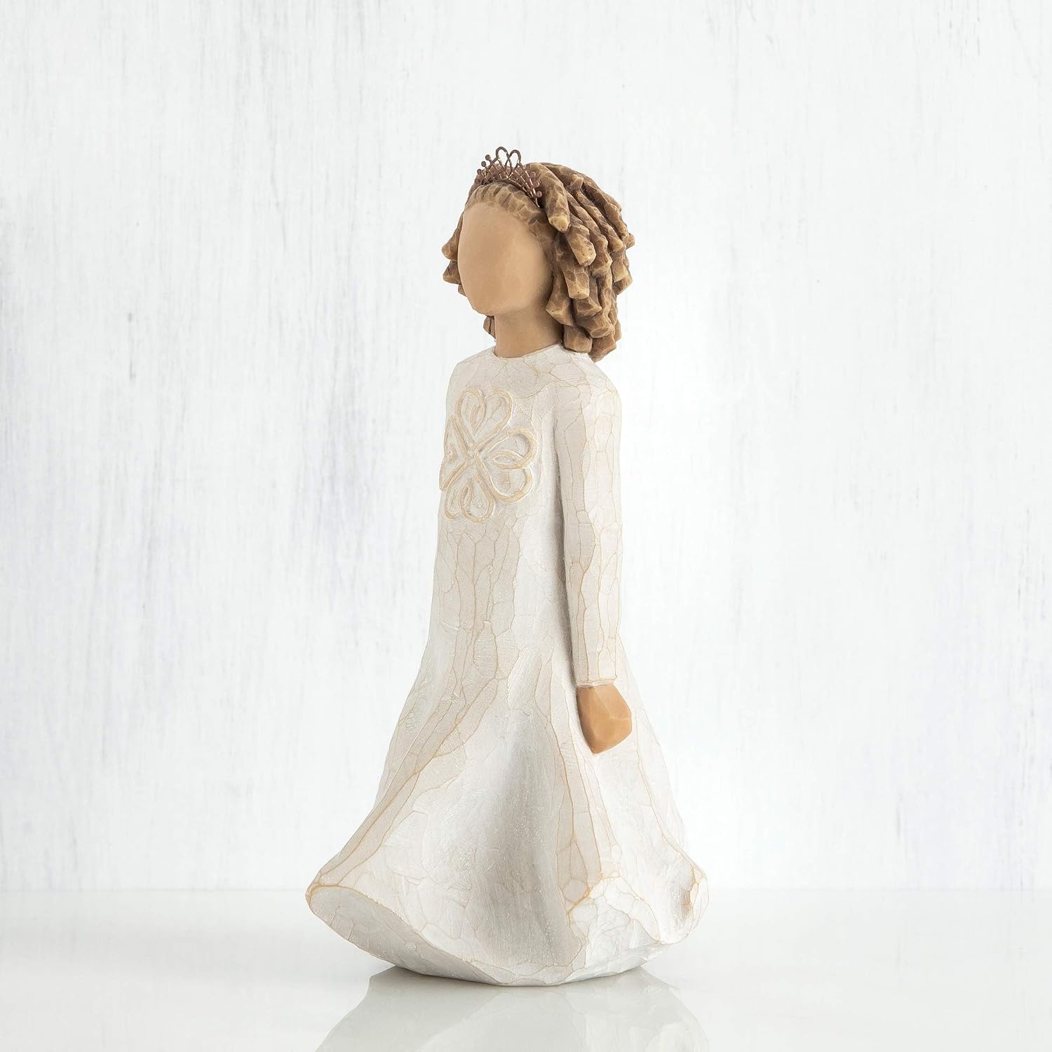 Willow Tree Lavender Grace, Sculpted Hand-Painted Figure | Cast from a Susan Lordi Original Carving, Thoughtful Keepsake Gift for Loved Ones, Celebrations and Moments of Comfort