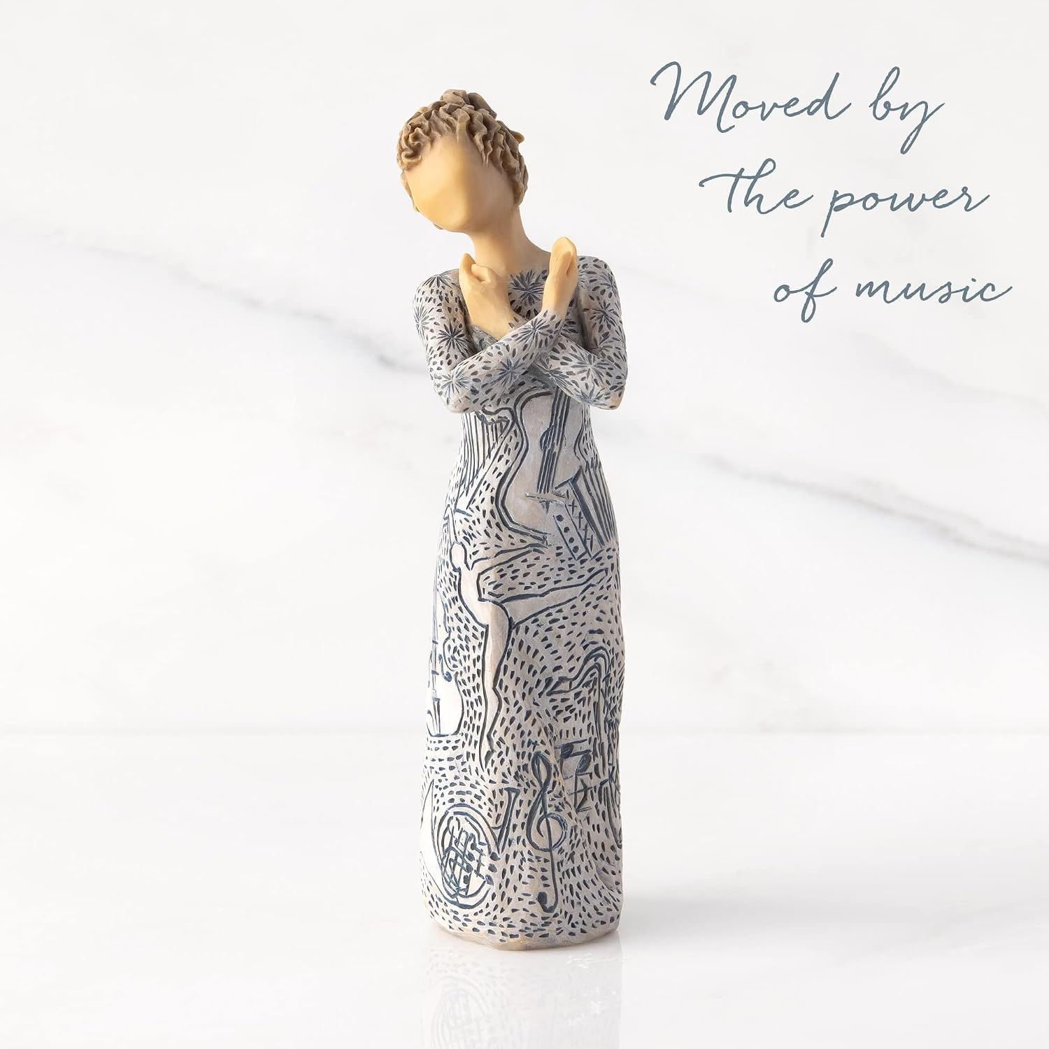 Willow Tree Happiness, Sculpted Hand-Painted Figure | Cast from a Susan Lordi Original Carving, Meaningful Keepsake Gift for Loved Ones, Display on Shelf, Table or Mantel