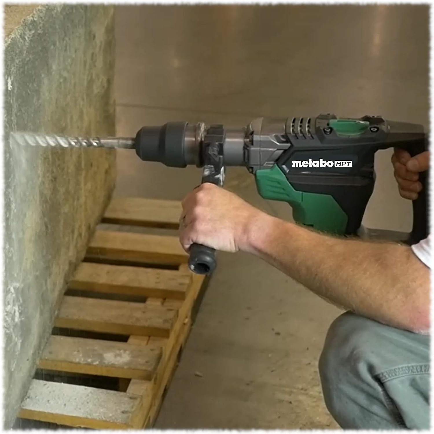 Metabo HPT Rotary Hammer, 1-9/16-Inch, SDS Max (DH40MC)
