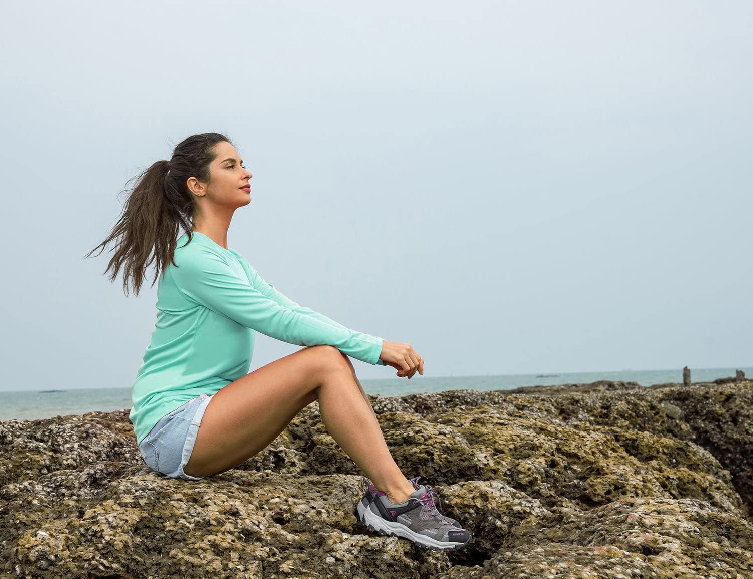 baleaf Women's UPF 50+ Sun Shirts Long Sleeve Stretchy Quick Dry | Lightweight, Rash Guard, UPF 50+ Sun Protection, Breathable Comfort material for Hking Workout, Excellent for hot weather