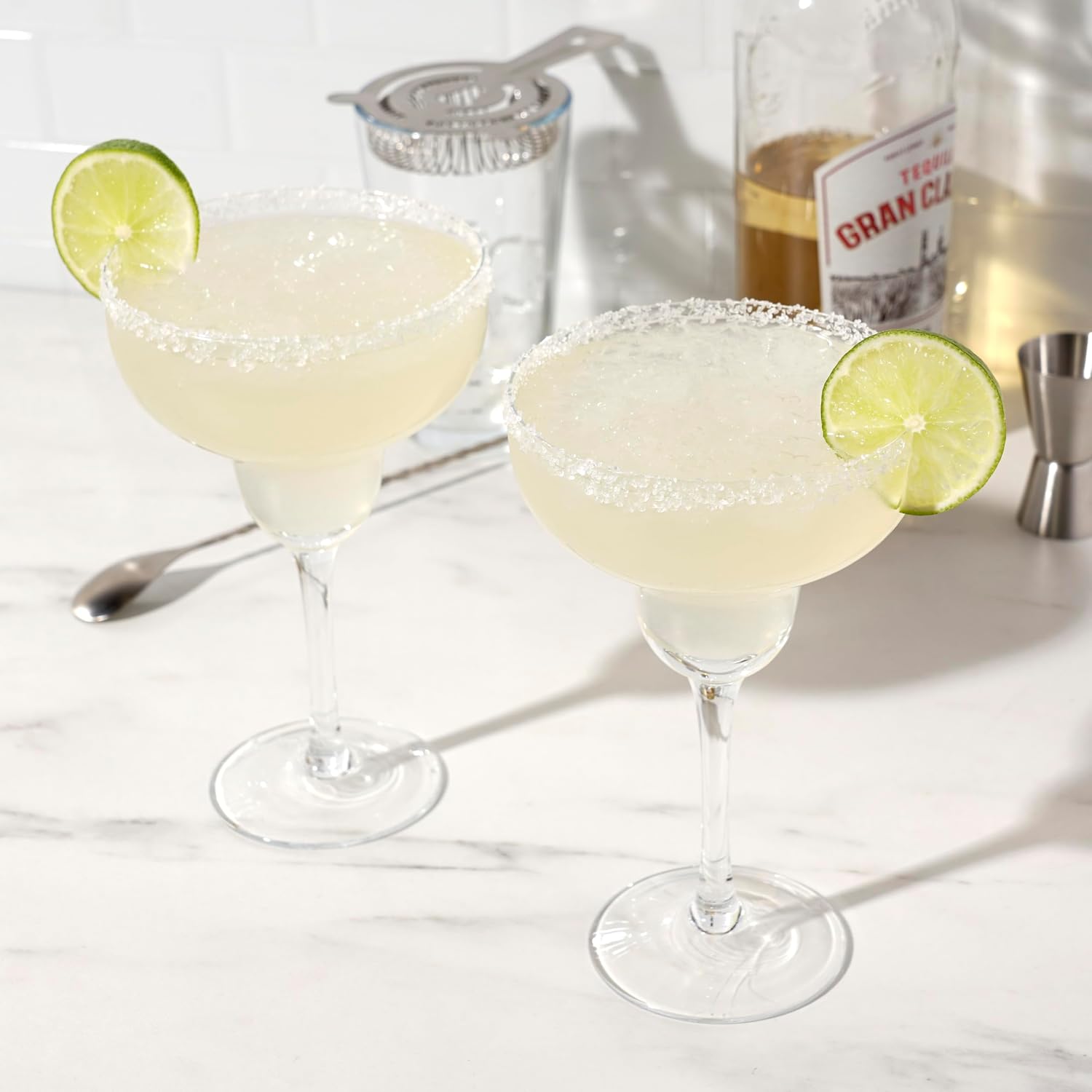 True Coupe Glass, Martini Glasses for Cocktail Party, Perfect for Espresso Martini, Manhattan, Champagne, Elegant 7 oz Glassware for Home Bars
