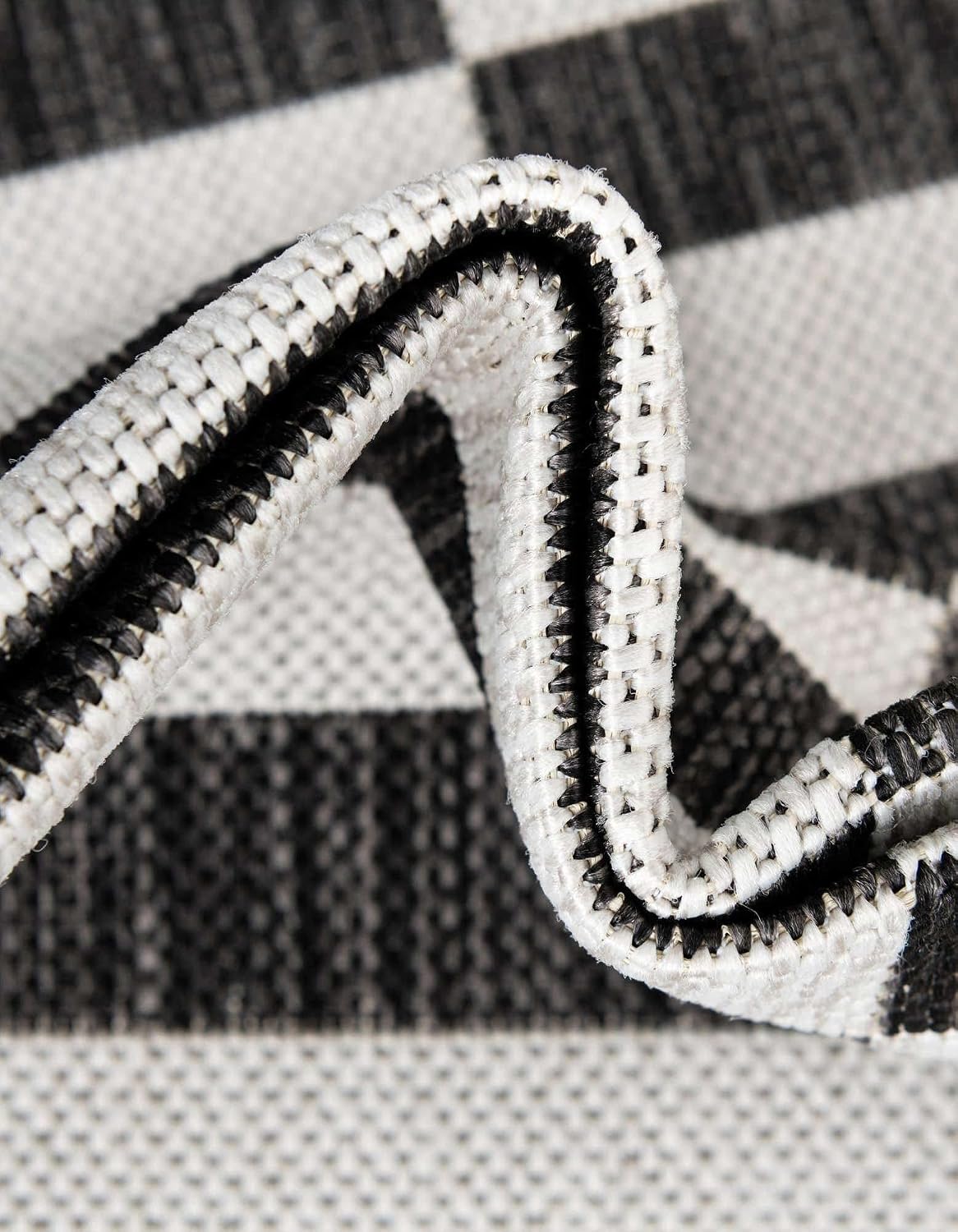 Unique Loom Outdoor Striped Collection Area Rug - Striped (7' 1" x 10' Rectangle, Taupe/Ivory)