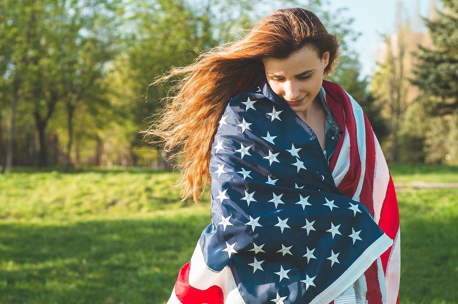 American Flag 4x6 ft: Long Lasting US Flag, Heavy Duty Nylon, Embroidered Stars, Sewn Stripes, Brass Grommets, UV Protection Perfect for Outdoors! USA Flag | 100% Heavy Duty Nylon UV Protection Premium Embroidered Stars Sewn Stripes Brass Grommets Long L…