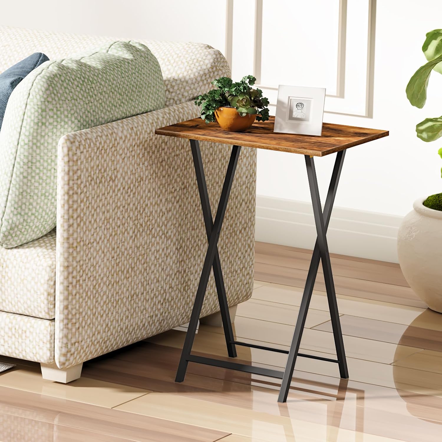 HOOBRO Folding TV Tray Tables, Set of 4 TV Trays with Storage Rack, Industrial Side Table for Eating at Couch, Foldable Snack Table for Small Space