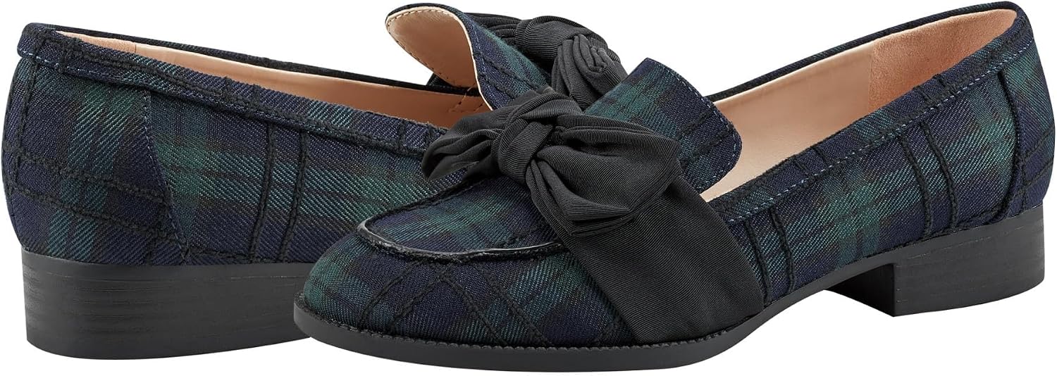 Bandolino Women's Lindio Loafer