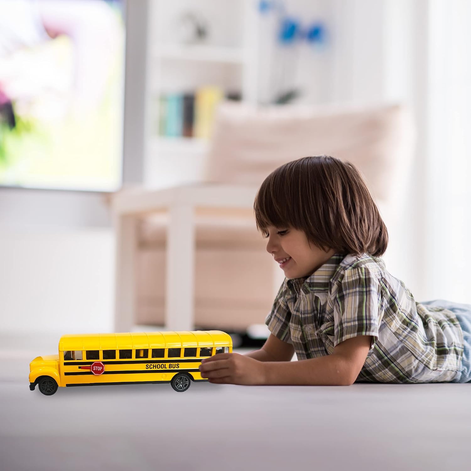 ArtCreativity Yellow School Bus Toy for Kids - 8.5 Inch Pull Back Car with Cool Opening Doors and Rubber Tires - Durable Diecast School Bus - Best