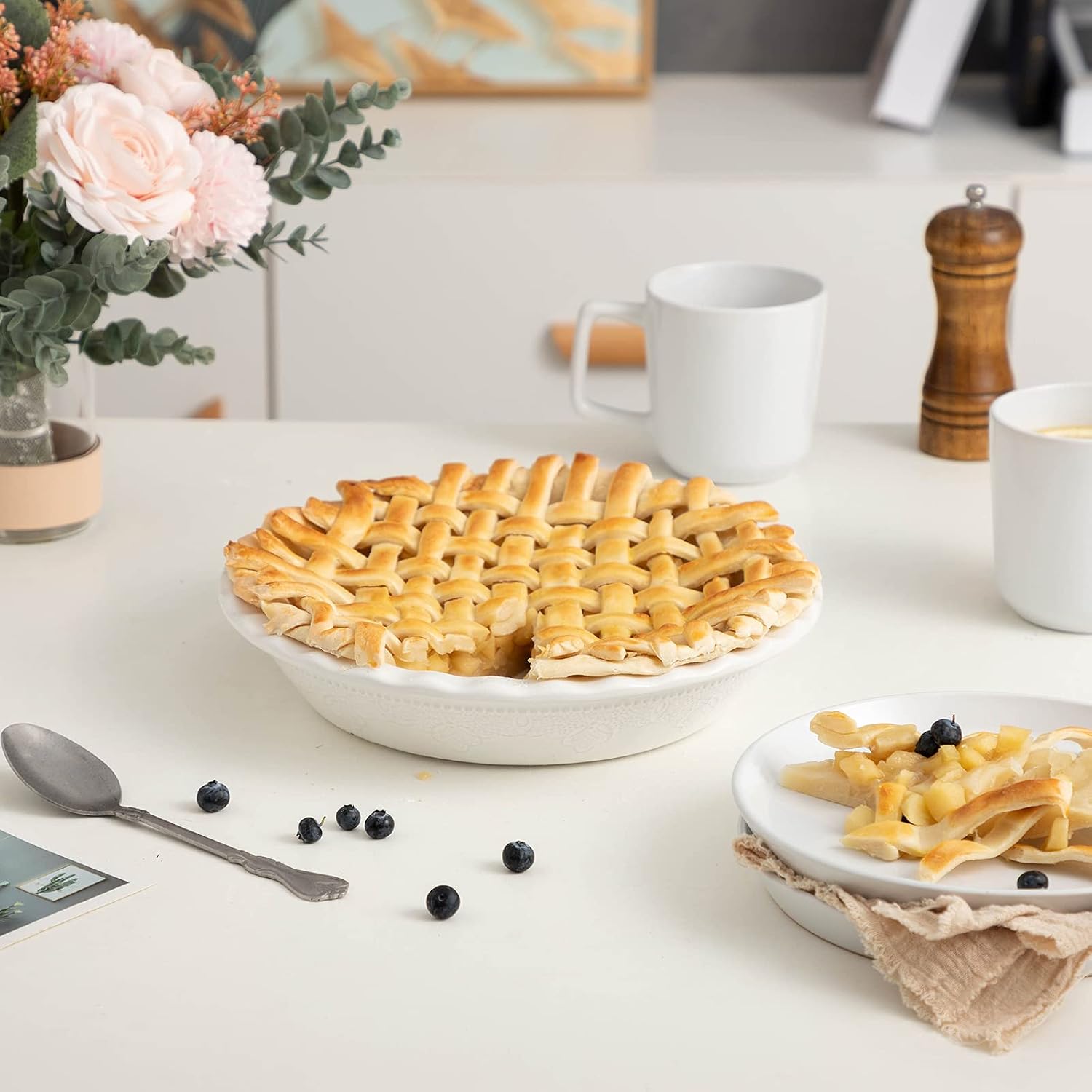 Fun Elements Pie Pan, 9 Inch Ceramic Pie Dish, Deep Dish Pie Pan with Lace Emboss, Ruffled Pie Plate for Baking