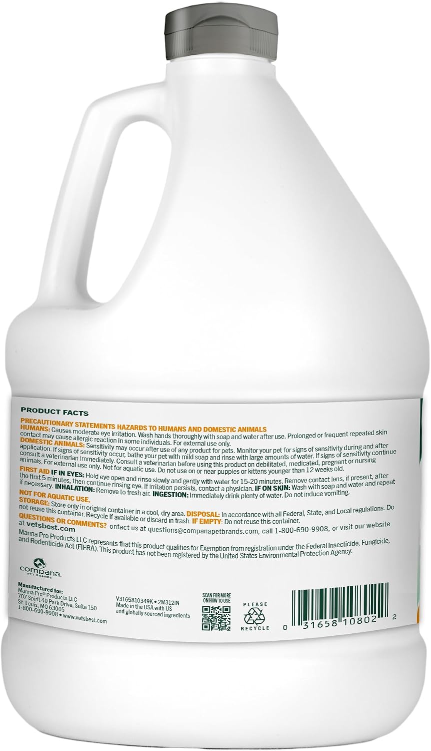 Vet's Best Flea & Tick, Mosquito, Yard & Kennel Spray for Dogs, 32 oz | Plant-Based Yard Treatment, Kills Fleas, Ticks & Mosquitoes, Ready-to-Use Hose Attachment, Safe for Plants, Made in USA