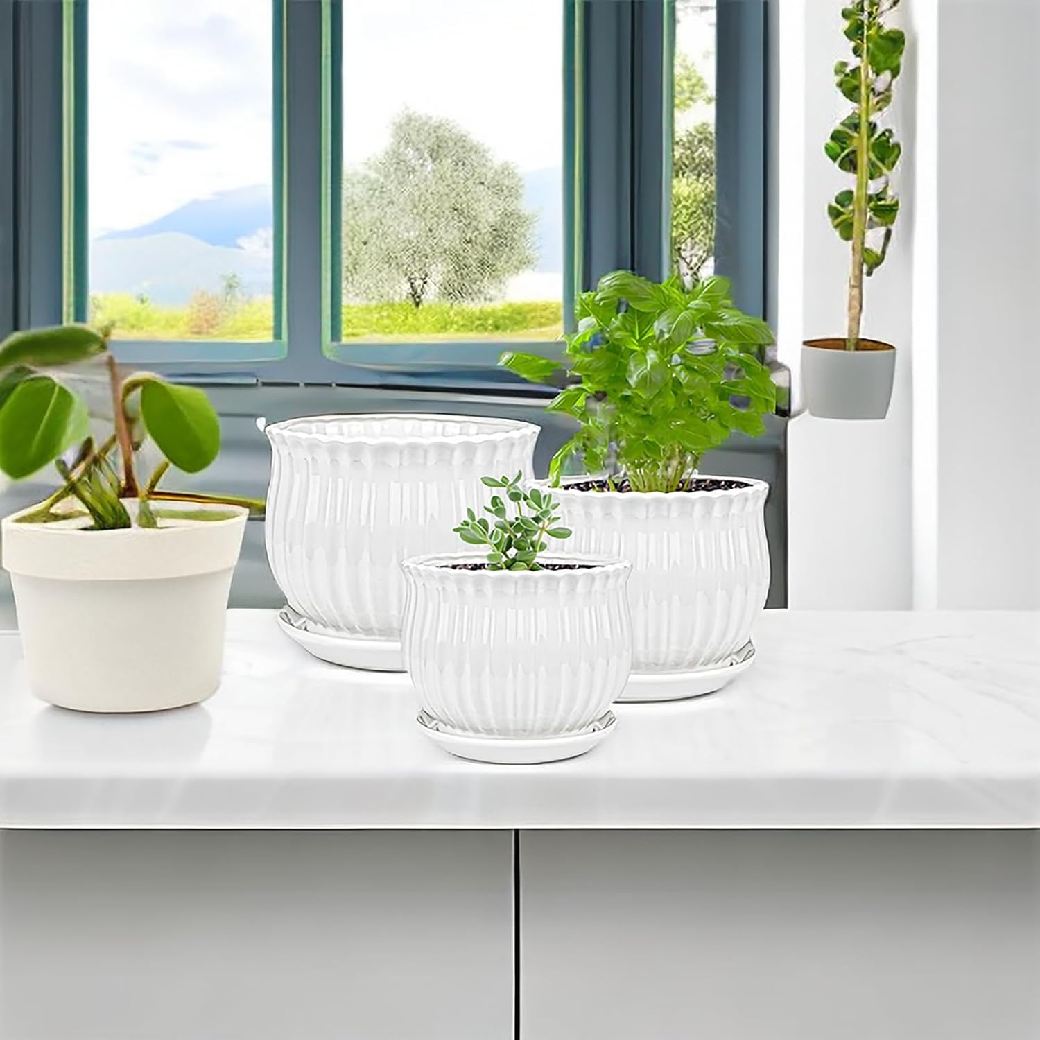 Yesland 3 Pack Ceramic Planter Pots, 3.9"/5.3"/6.7" Modern Round Flower Pots with Drainage Holes & Saucers, Small Indoor Planters for Succulent Cactus