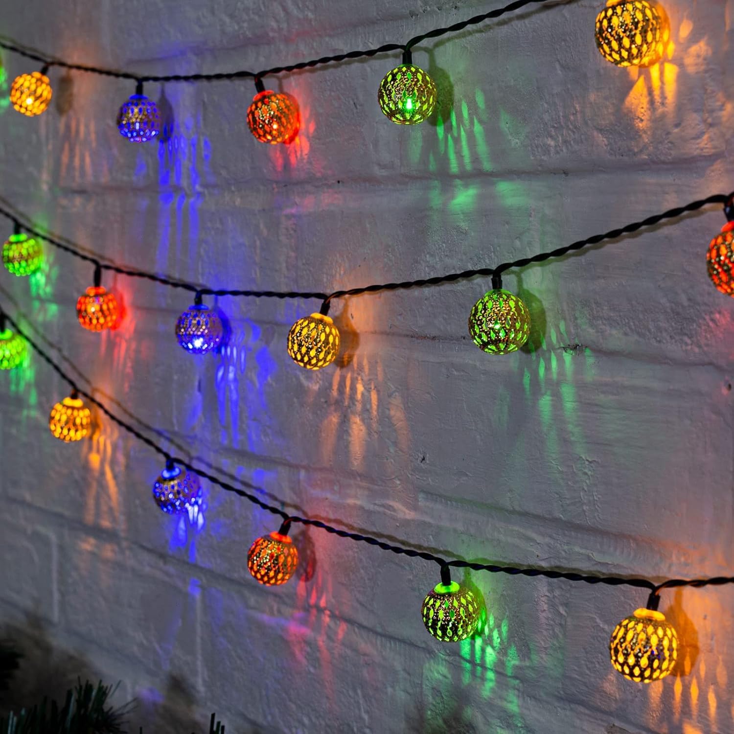 Brightown Solar String Lights Outdoor 60 Led 35.6 Feet Crystal Globe Lights with 8 Lighting Modes