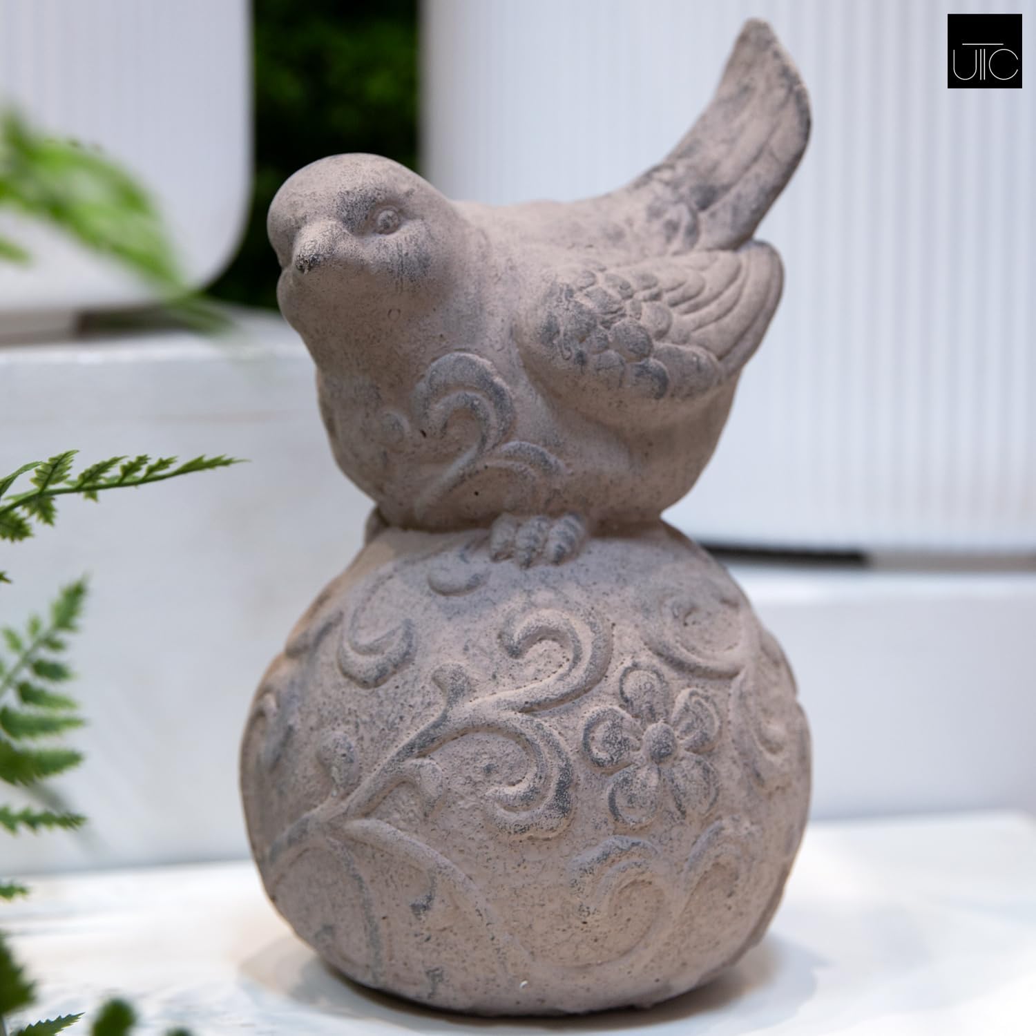 Small Cement Bird Statue, Gray Concrete Finish (8.25 X 5.25 X 6.25 In.) | Decorative Cement Bird Figurine With A Gray Concrete Finish, Ideal For Tables, Patios, Lawns, Yards, And Home Décor.